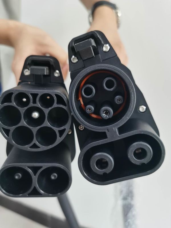 CCS2 어댑터에 대한 150A CCS1