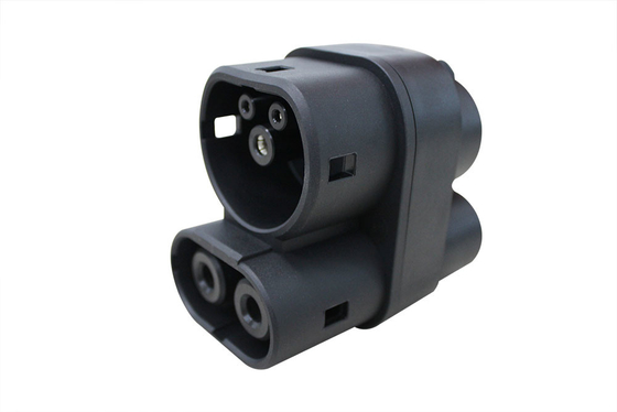 CCS1 어댑터 검정색에 케이블 접속기 CCS2를 고발하는 125A 500V EV