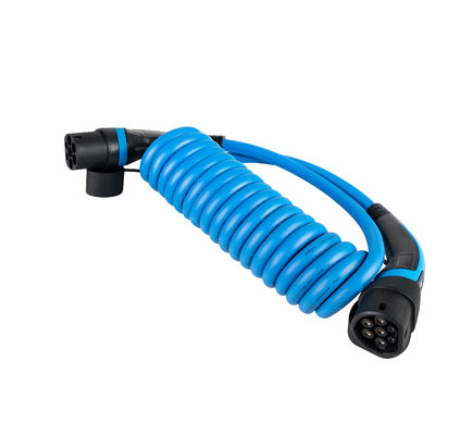 16A 480V 3 단계 11kW 코일 EV 충전 케이블 유형 2가 2 IEC 62196을 타이핑합니다