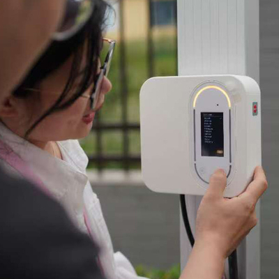 좋은 가격 22kW EV 충전자 태양광 월박스 스테이션 32A 동적 로드 균형 상자와 480V 온라인으로