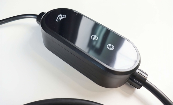 좋은 가격 CE 3kW Portable EV Charger 16A IP67 with 5m Cable 온라인으로